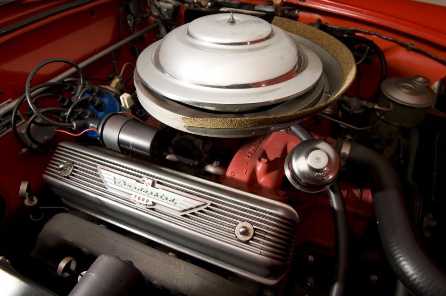  Ford Thunderbird 1956 года  (фото 23 из 56)
